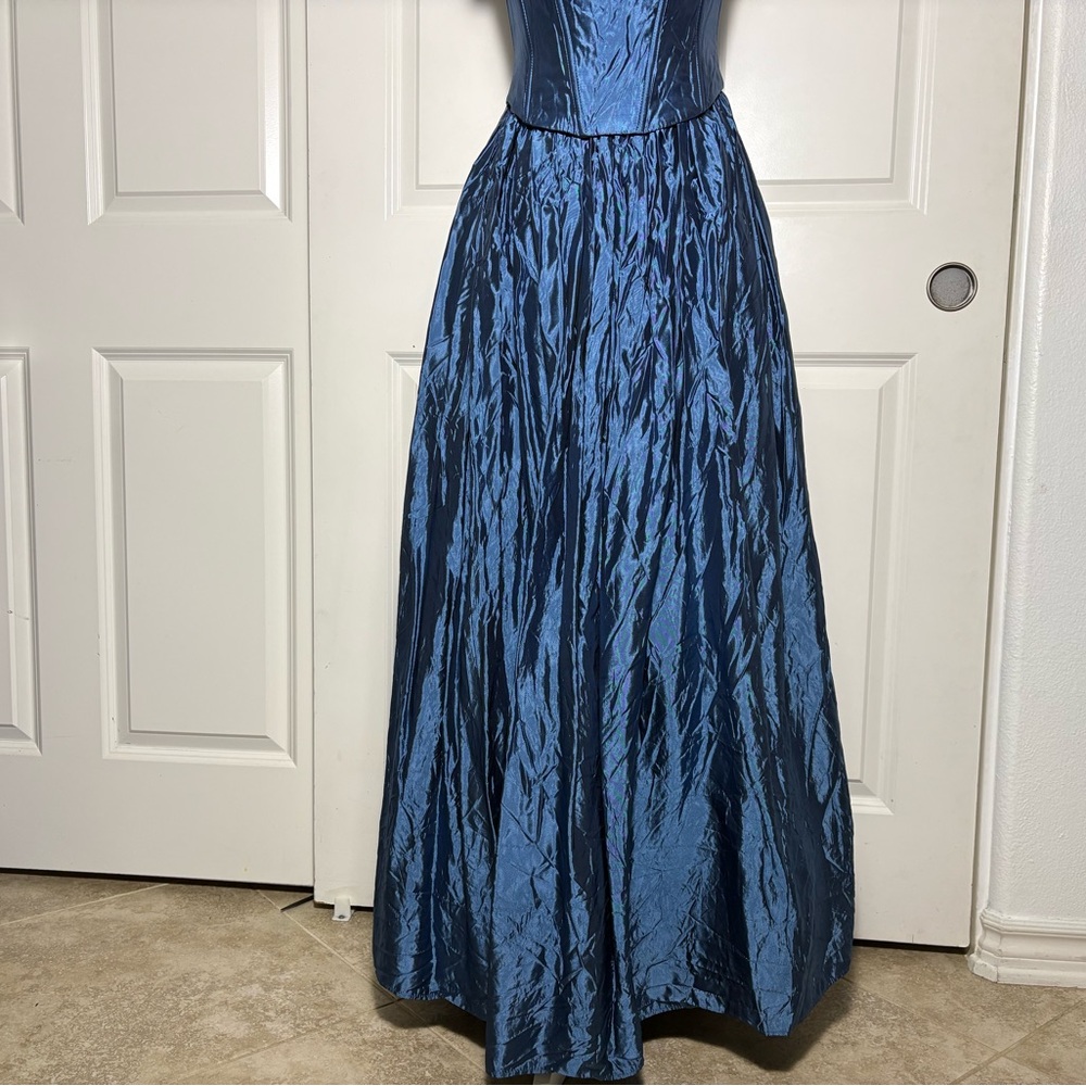 Gunne Sax Jessica McClintock Strapless Gown - Picture 3 of 6